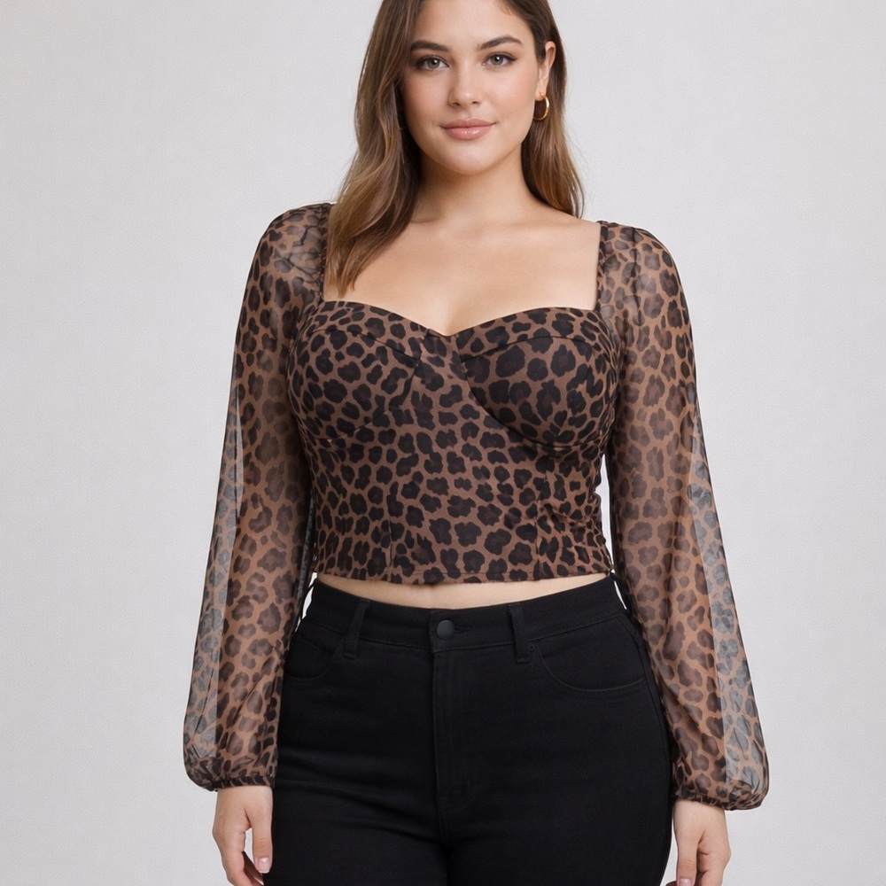 Sincerely Jewls Leopard Print Sheer Sleeve Top size Medium will also fit Large